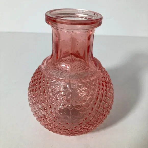 Vintage Diamond Pattern‎ Pressed Glass Bud Vase Pink 4.5" - Picture 3 of 7
